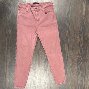 Women's Pink Jeans